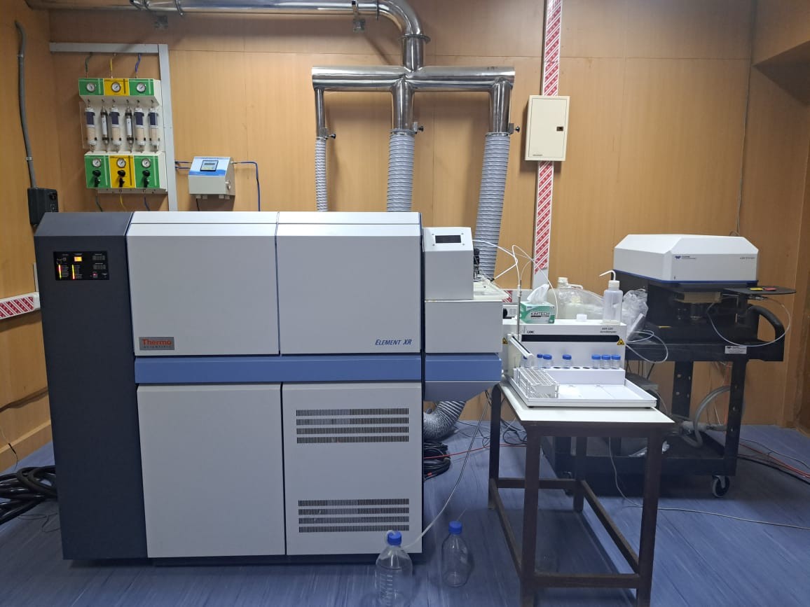 LA-HR-ICP-MS Laboratory photo