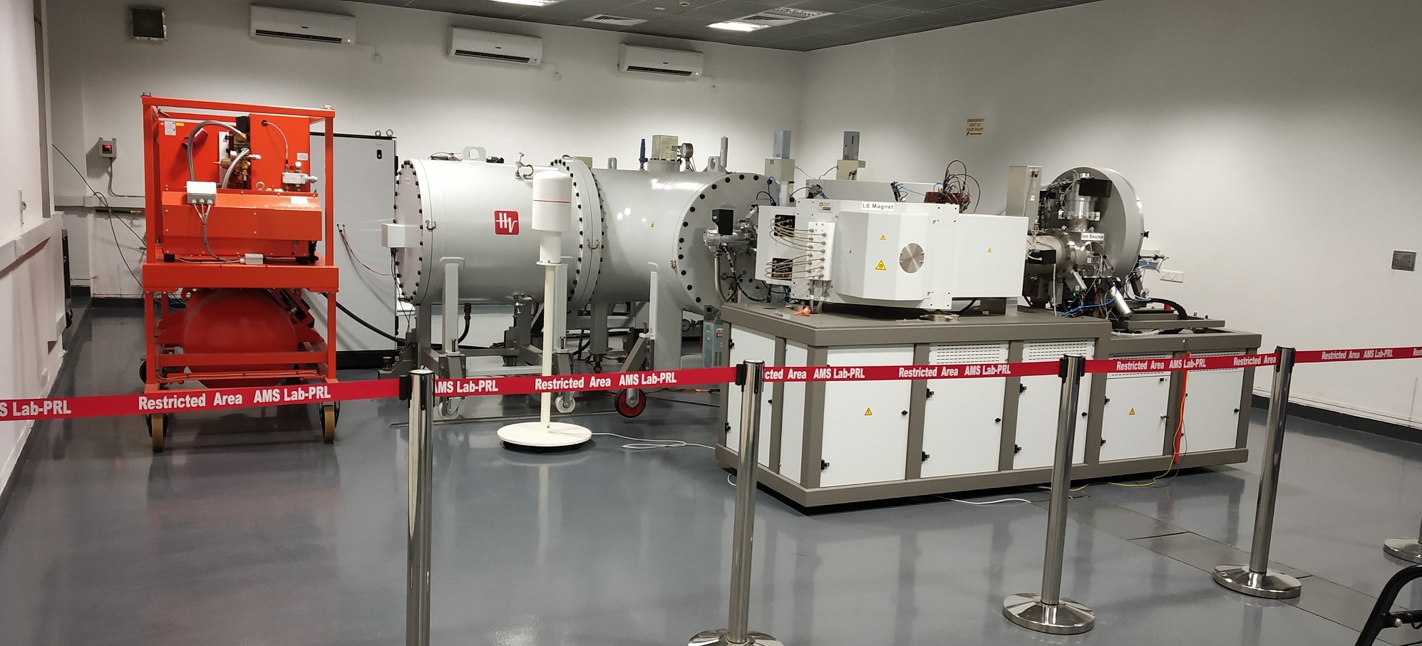 Accelerator Mass Spectrometry Laboratory photo