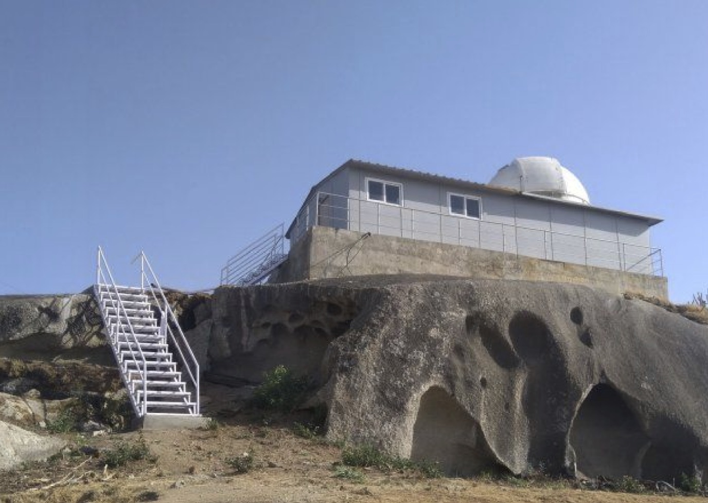 50 cm observatory at MIRO photo